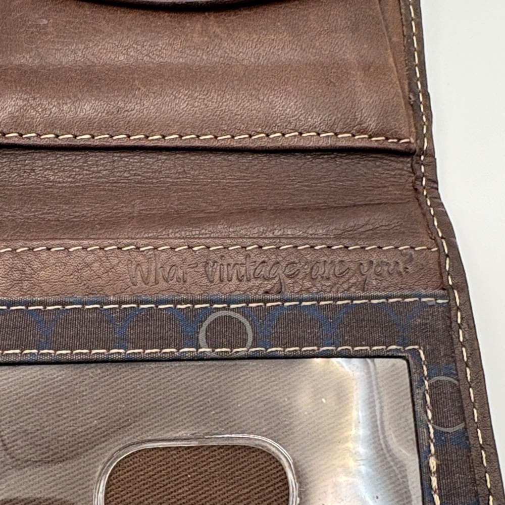 Fossil Wallet - Picture 6 of 9